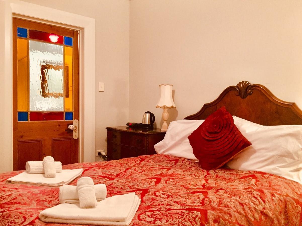 Albatross Inn Bed & Breakfast Данідін Екстер'єр фото