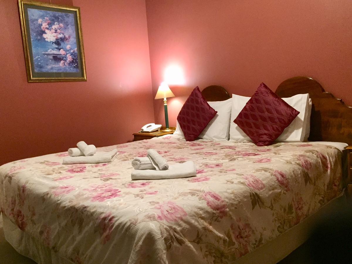 Albatross Inn Bed & Breakfast Данідін Екстер'єр фото
