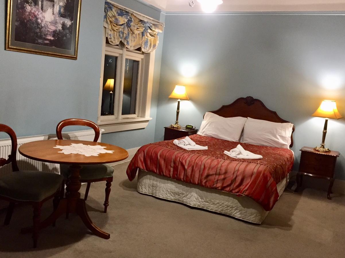 Albatross Inn Bed & Breakfast Данідін Екстер'єр фото